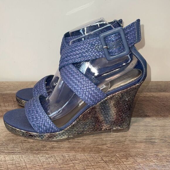 Dana Buchman Vintage Summer Woven Platform Wedge Sandals Blue Purple Size 10 - Picture 3 of 10